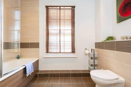 Central, Stunning 2 Bed Apartment With Parking! Cambridge  Exterior foto